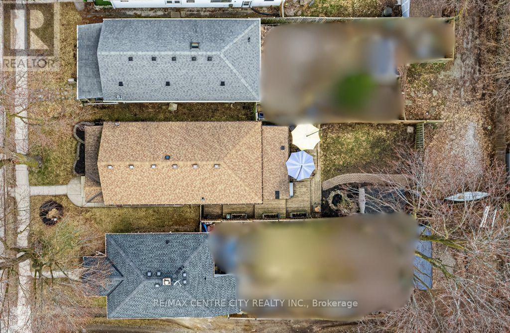 Photo 43 of 46 for 971 Elias Street