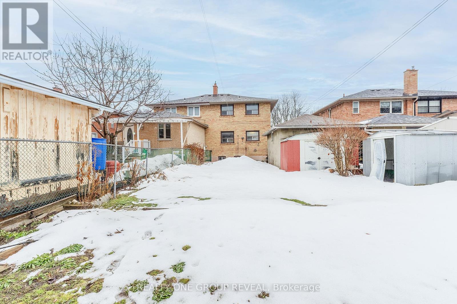12 Thurodale Avenue, Toronto, Ontario  M6M 3B3 - Photo 29 - W12862924