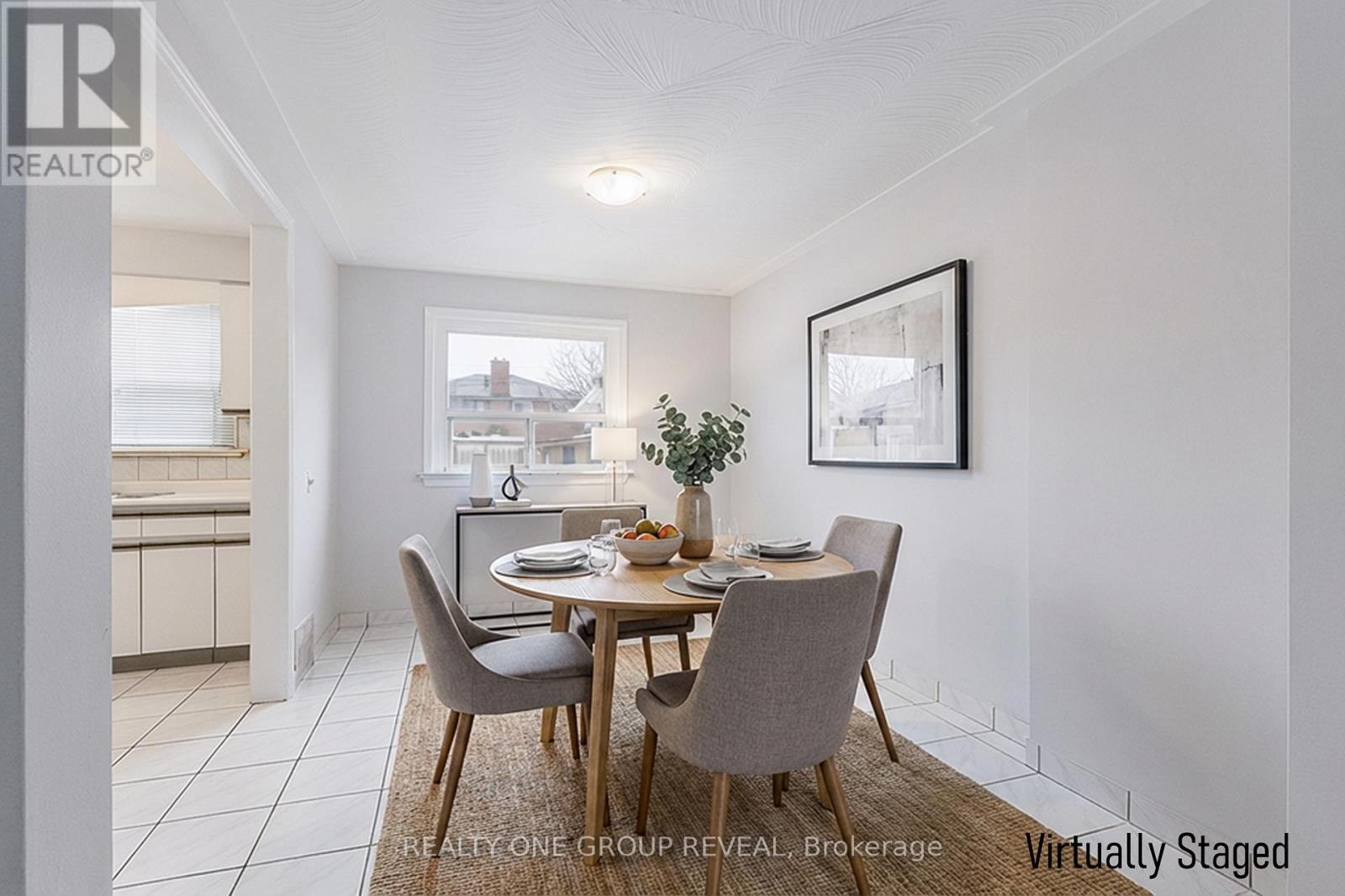 12 Thurodale Avenue, Toronto, Ontario  M6M 3B3 - Photo 8 - W12862924