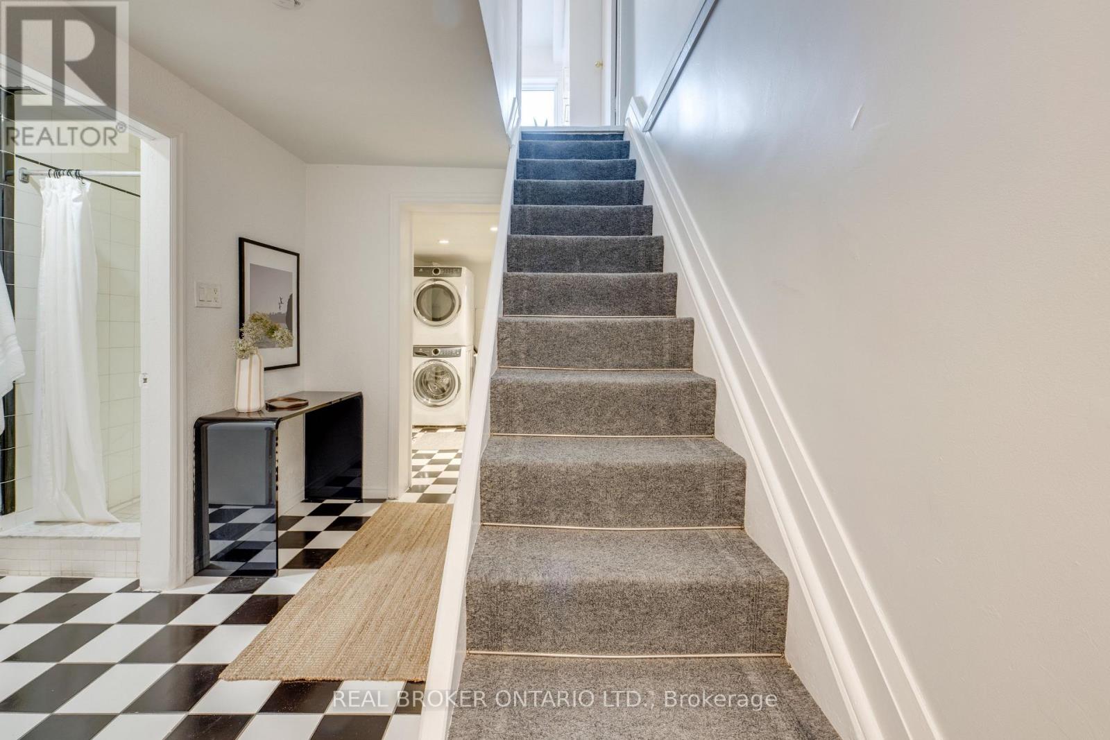 287 High Park Avenue, Toronto, Ontario  M6P 2S8 - Photo 19 - W12946260