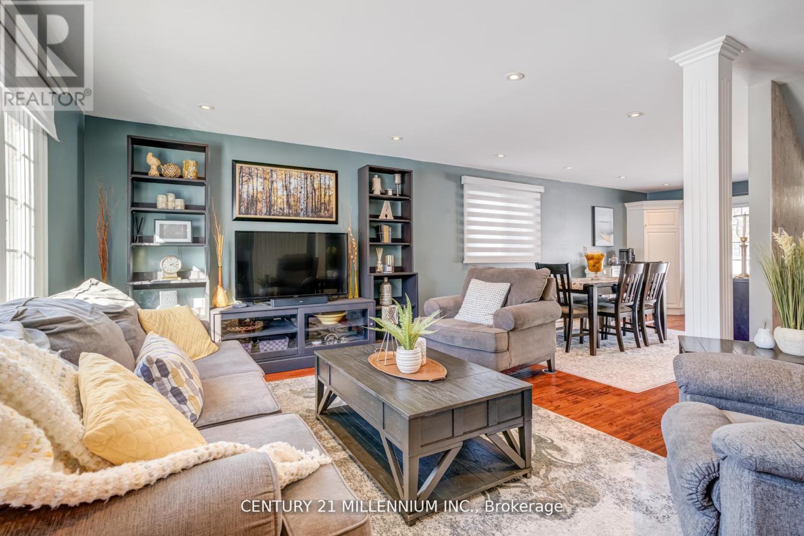 58 Ridgehill Drive, Brampton, Ontario  L6Y 2C6 - Photo 5 - W12866828