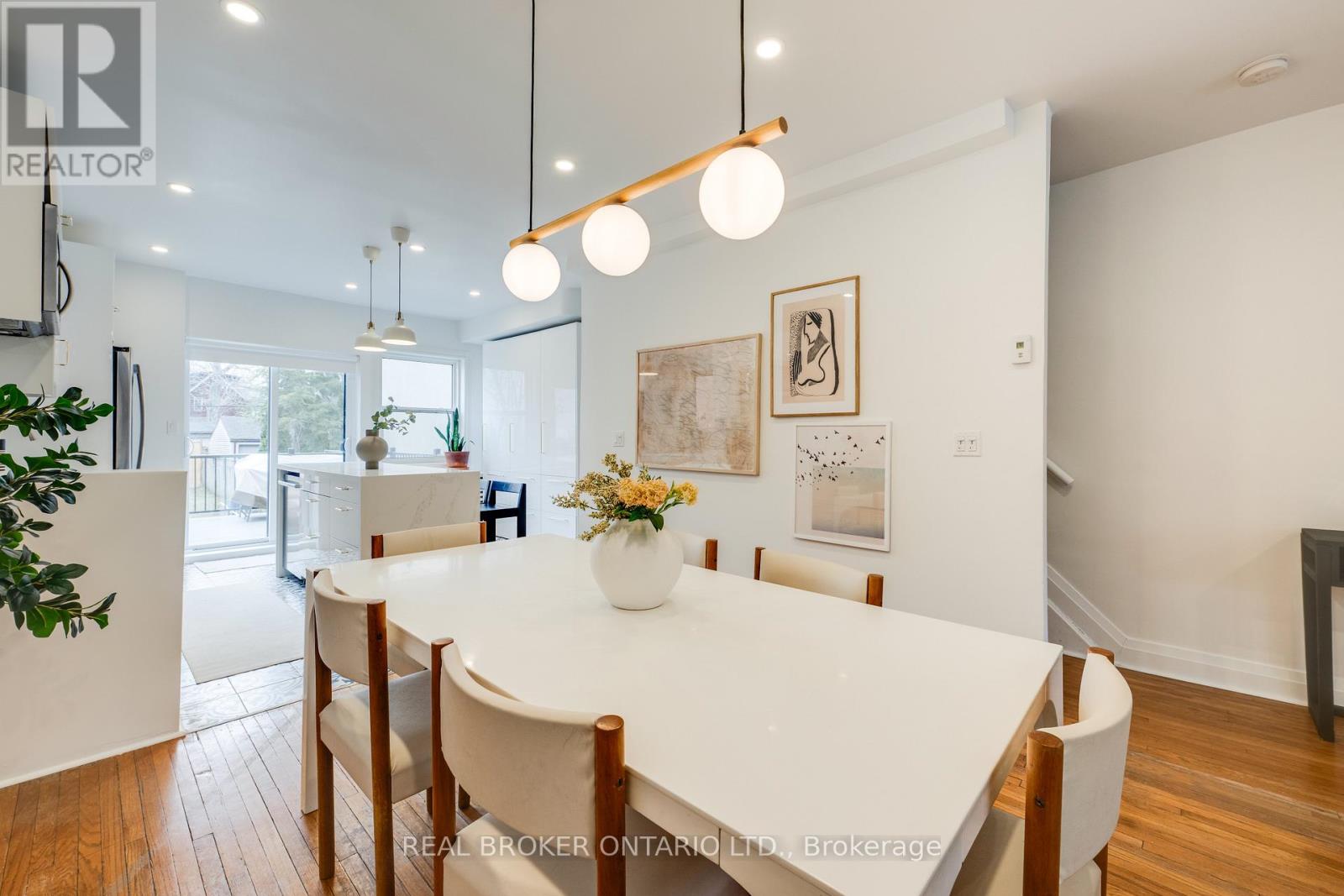 287 High Park Avenue, Toronto, Ontario  M6P 2S8 - Photo 7 - W12946260