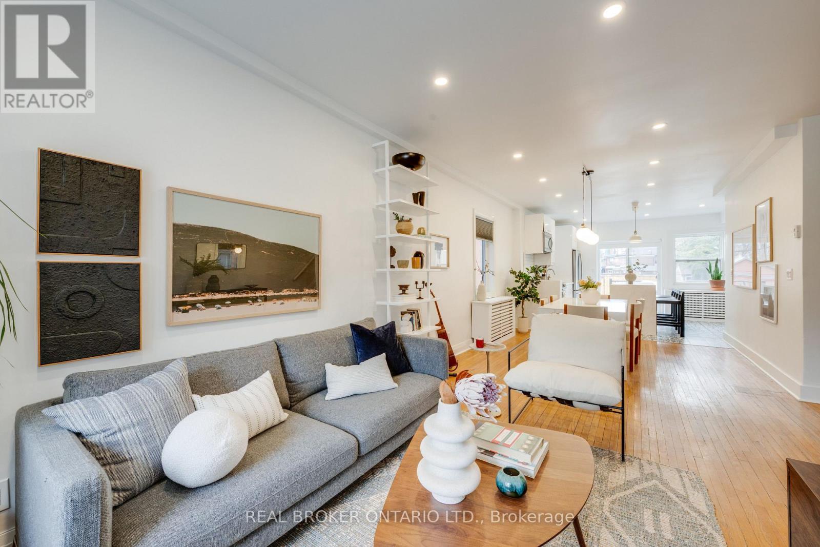 287 High Park Avenue, Toronto, Ontario  M6P 2S8 - Photo 5 - W12946260