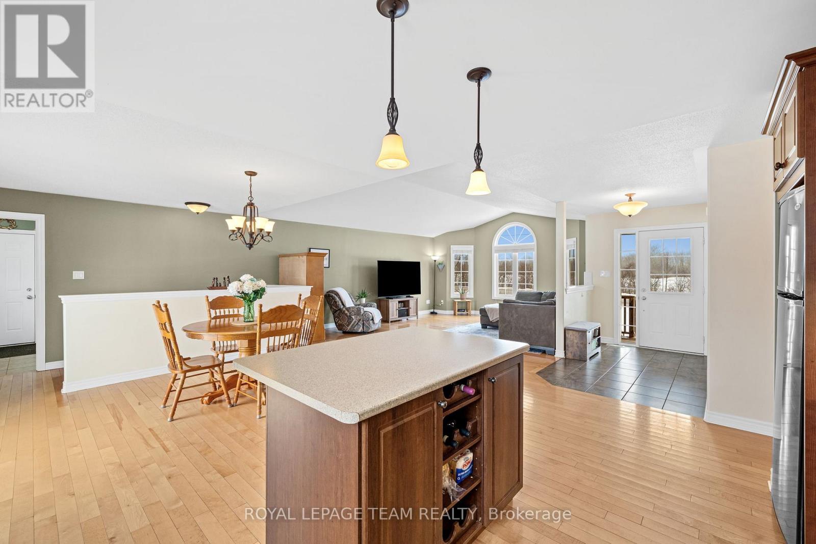 1289 Rideau River Road, Montague, Ontario  K0G 1N0 - Photo 14 - X12803178