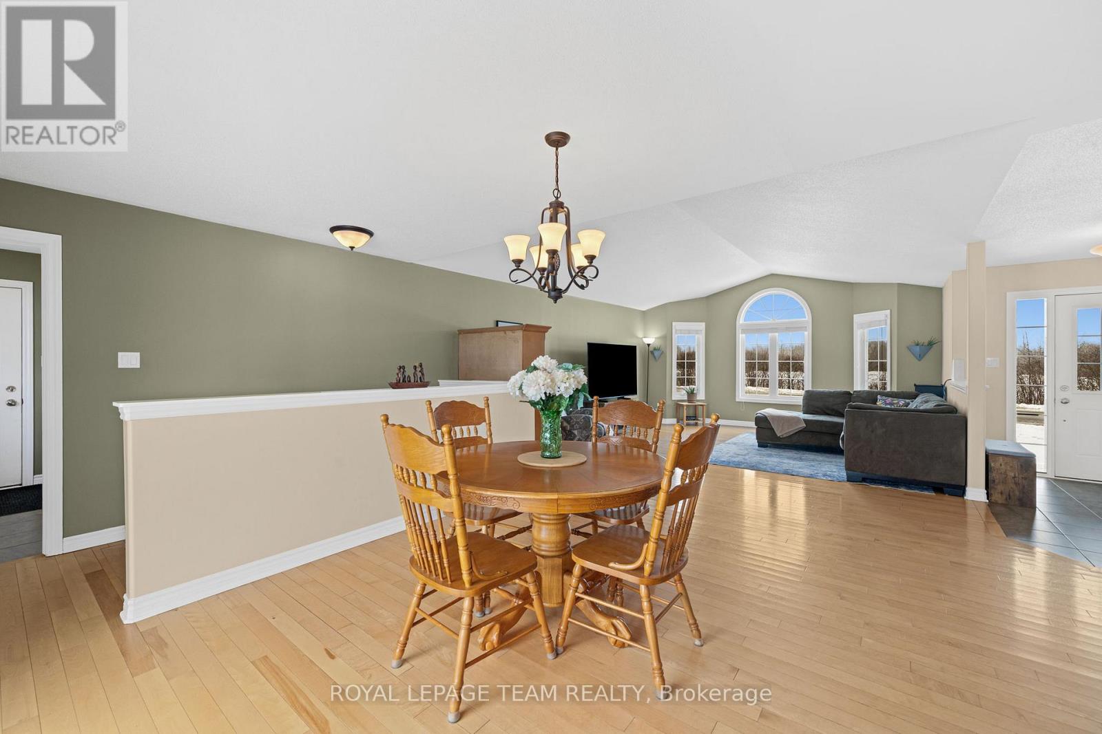 1289 Rideau River Road, Montague, Ontario  K0G 1N0 - Photo 16 - X12803178