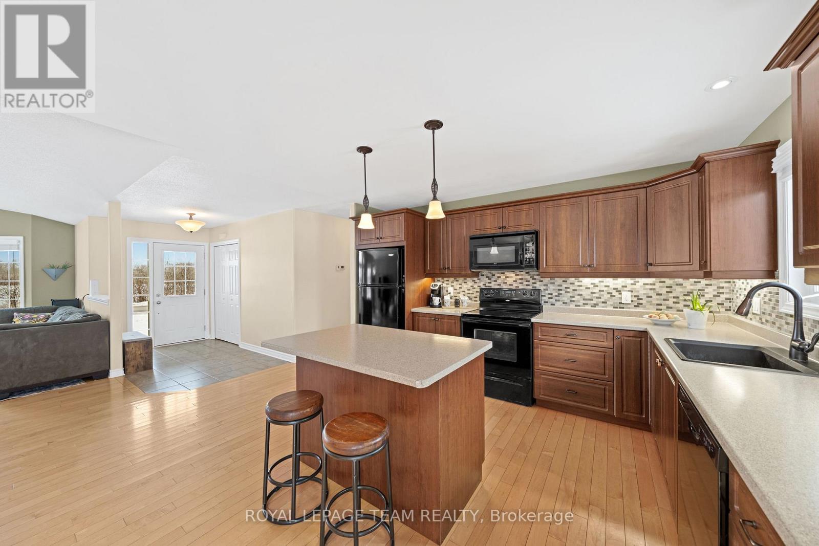 1289 Rideau River Road, Montague, Ontario  K0G 1N0 - Photo 7 - X12803178