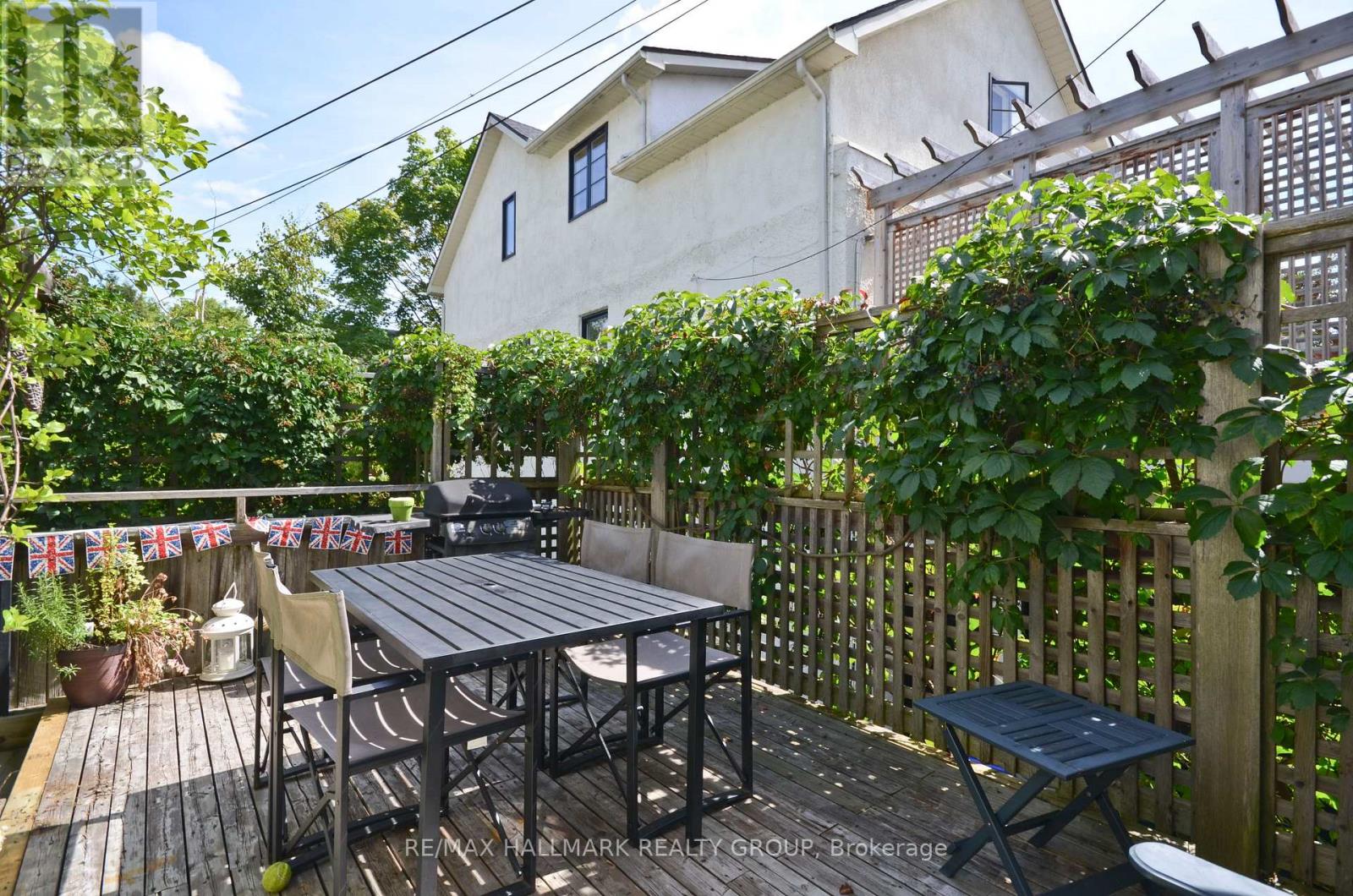 189 Mackay Street, Ottawa, Ontario  K1M 2B5 - Photo 35 - X12945946
