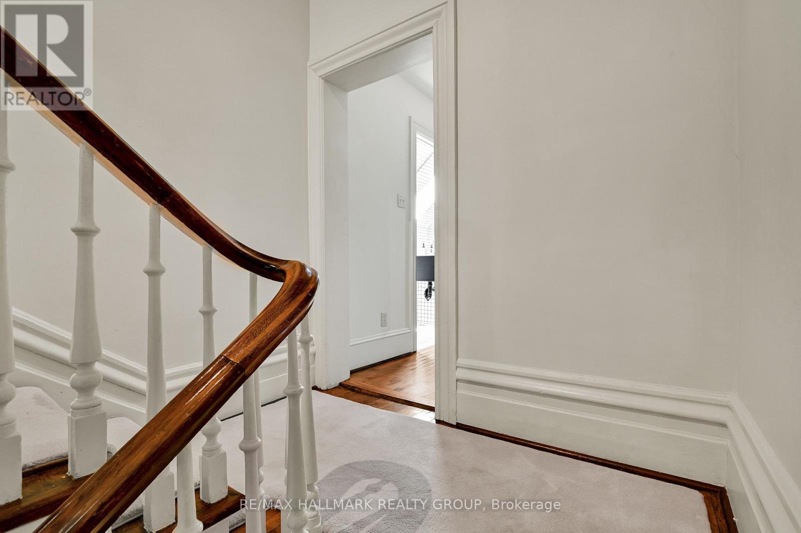 189 Mackay Street, Ottawa, Ontario  K1M 2B5 - Photo 14 - X12945946