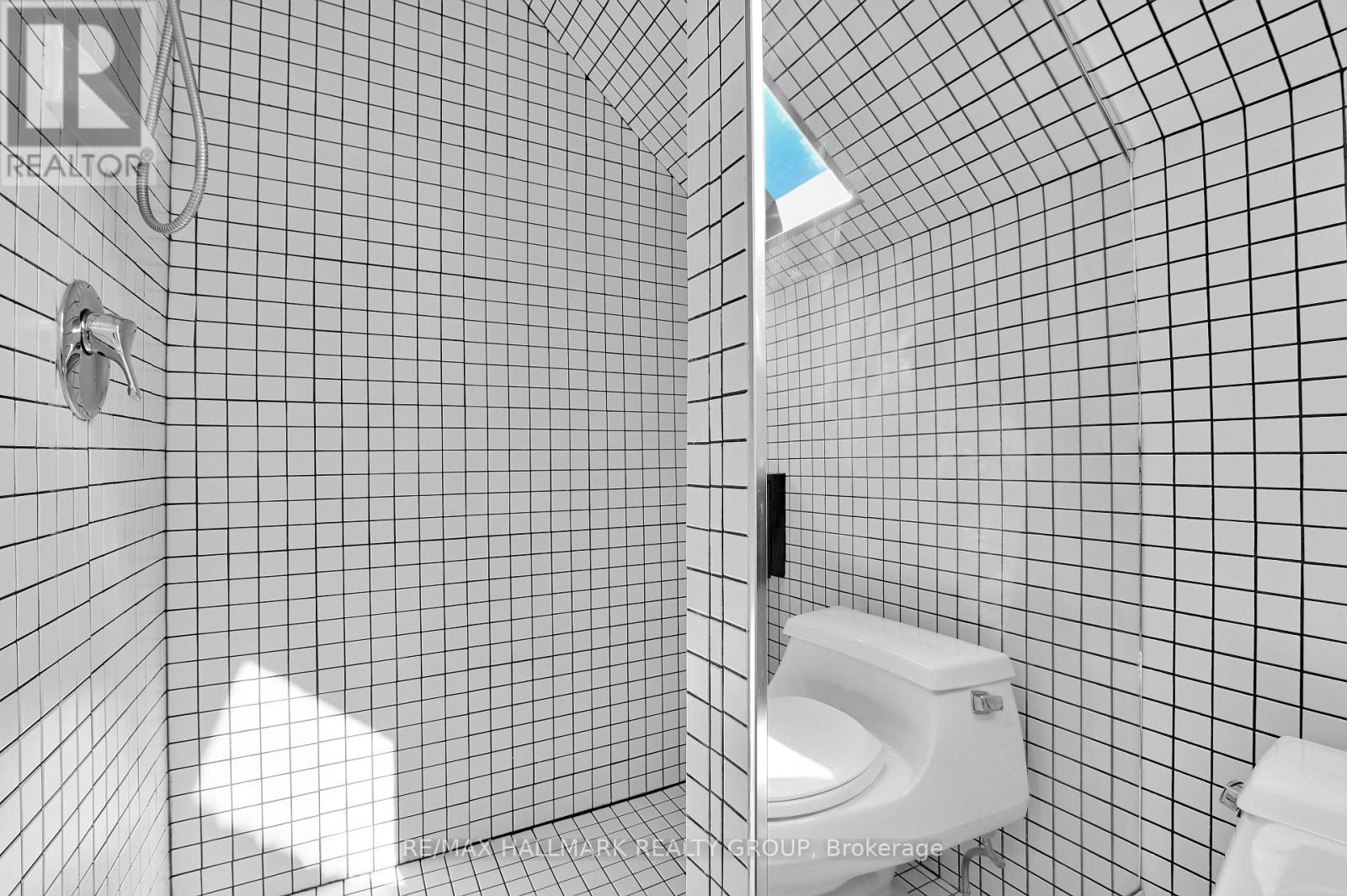 189 Mackay Street, Ottawa, Ontario  K1M 2B5 - Photo 18 - X12945946