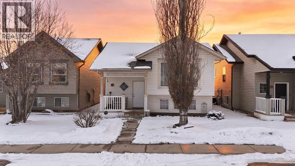 16 Lanterman Close, Red Deer, Alberta  T4R 3K3 - Photo 30 - A2297309