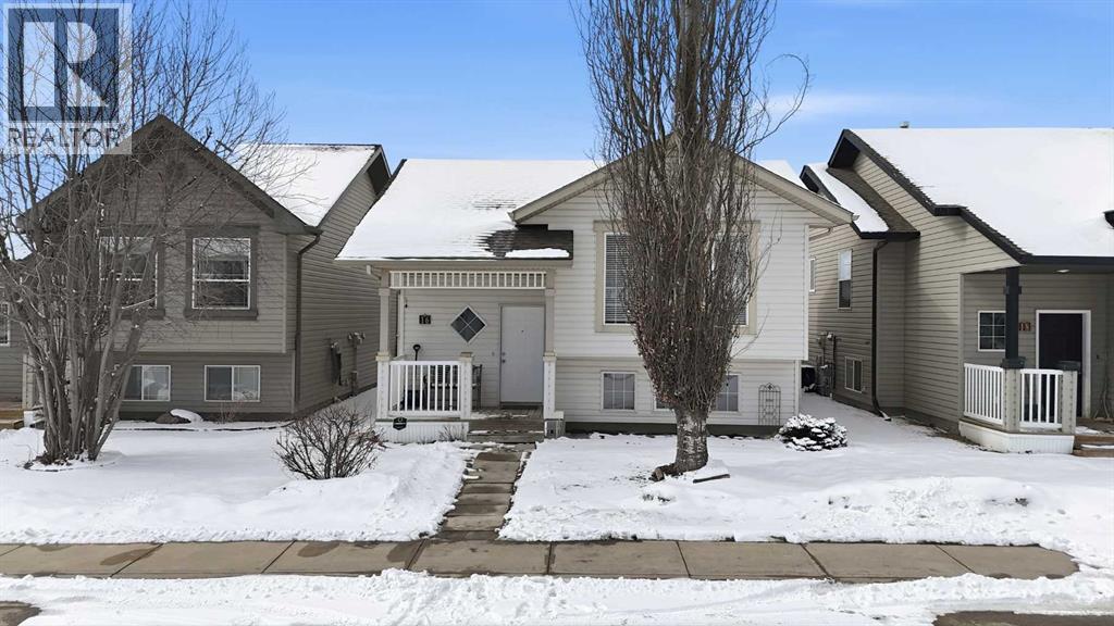 16 Lanterman Close, Red Deer, Alberta  T4R 3K3 - Photo 31 - A2297309