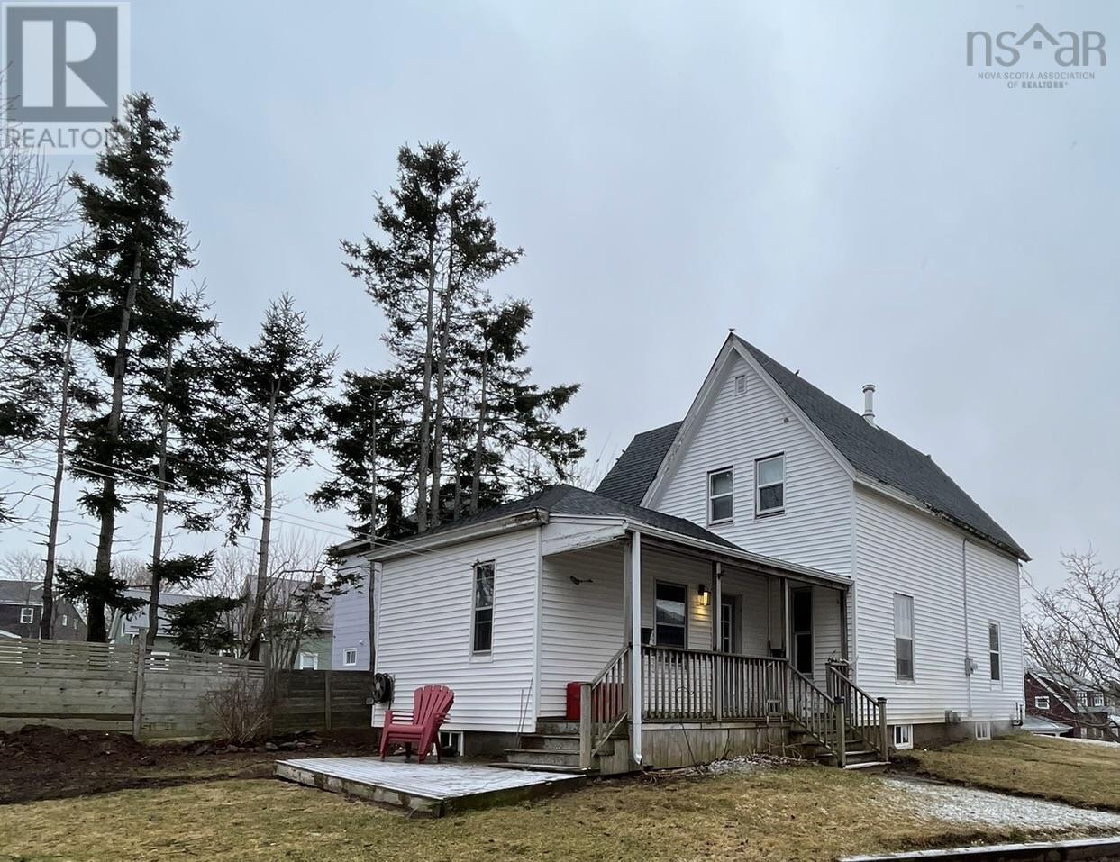 222 Brunswick Street, Truro, Nova Scotia  B2N 2J1 - Photo 6 - 202603488