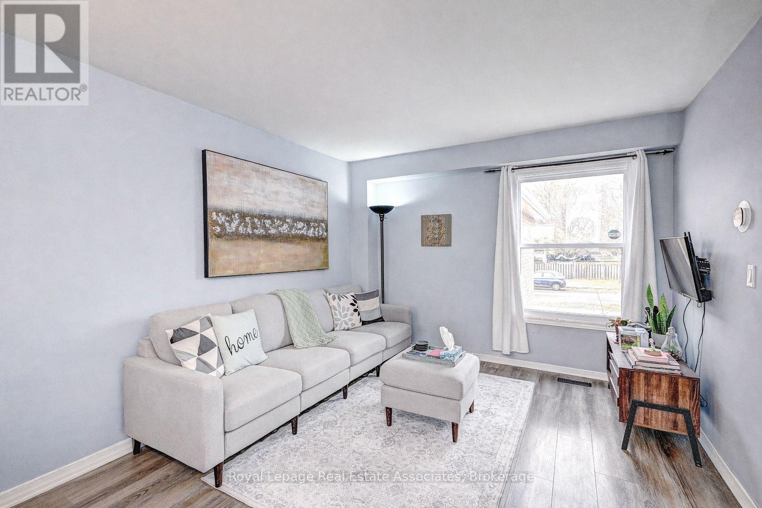 190 Nith River Way, North Dumfries, Ontario  N0B 1E0 - Photo 11 - X12948912