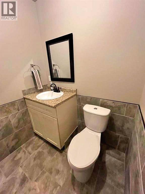 151 Peace River Avenue, Joussard, Alberta  T0G 1J0 - Photo 19 - A2296771