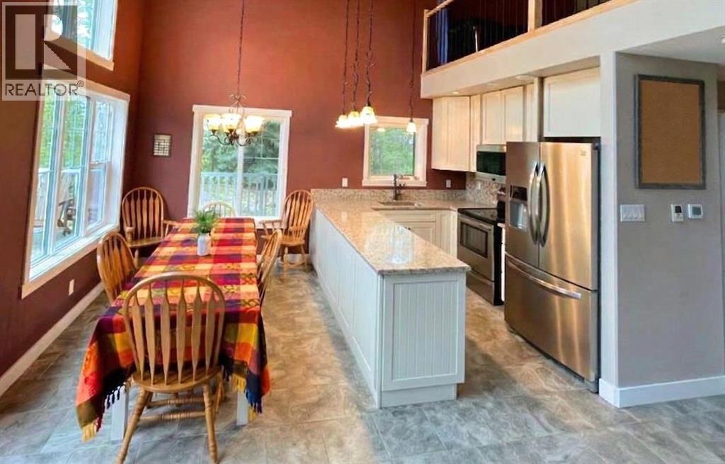 151 Peace River Avenue, Joussard, Alberta  T0G 1J0 - Photo 8 - A2296771