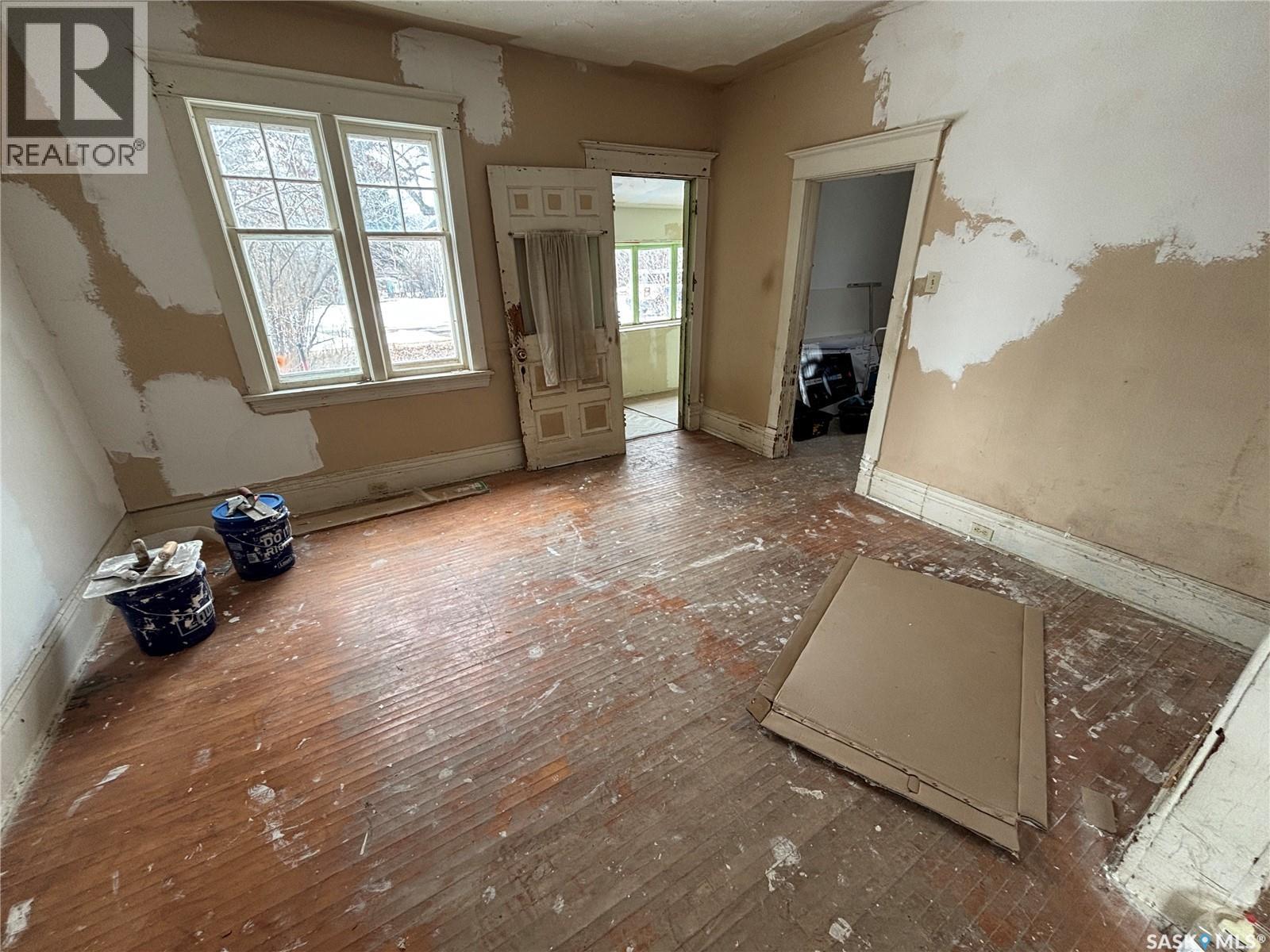 301 2nd Street W, Delisle, Saskatchewan  S0L 0P0 - Photo 7 - SK031912