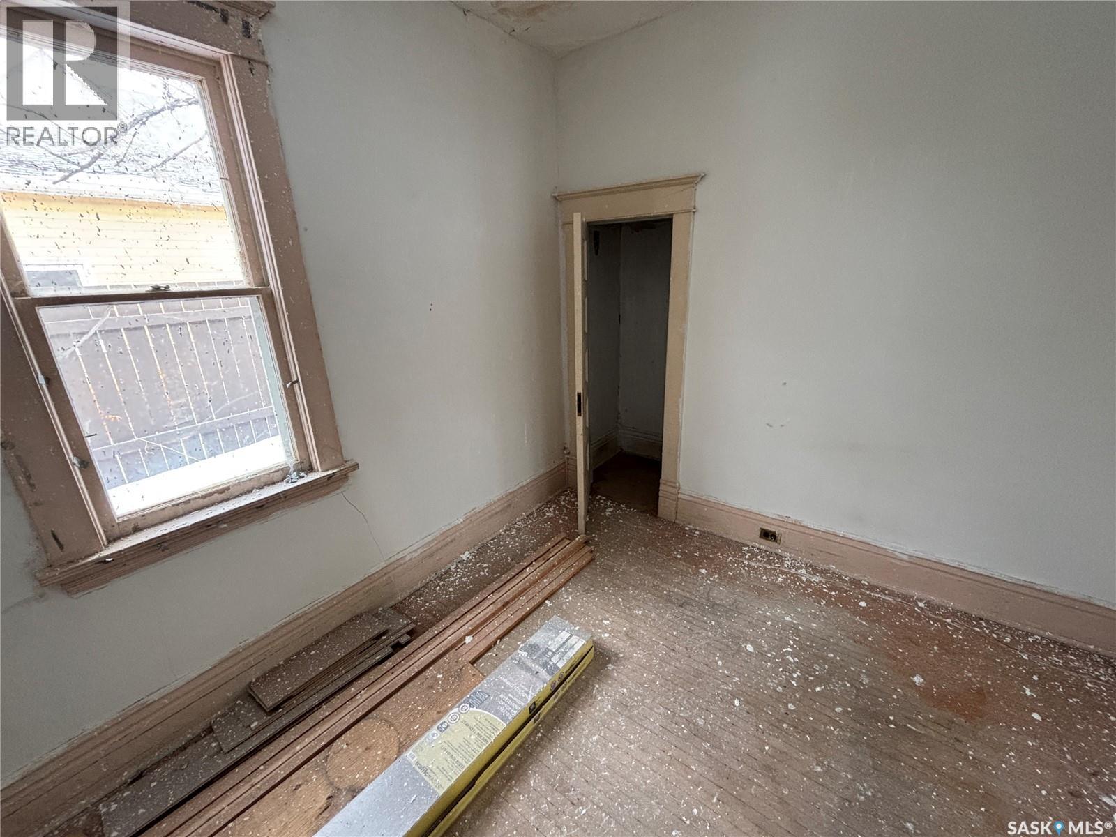 301 2nd Street W, Delisle, Saskatchewan  S0L 0P0 - Photo 8 - SK031912