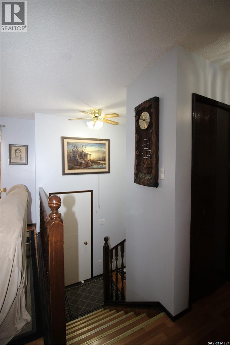 522 4th Street W, Shaunavon, Saskatchewan  S0N 2M0 - Photo 11 - SK031911