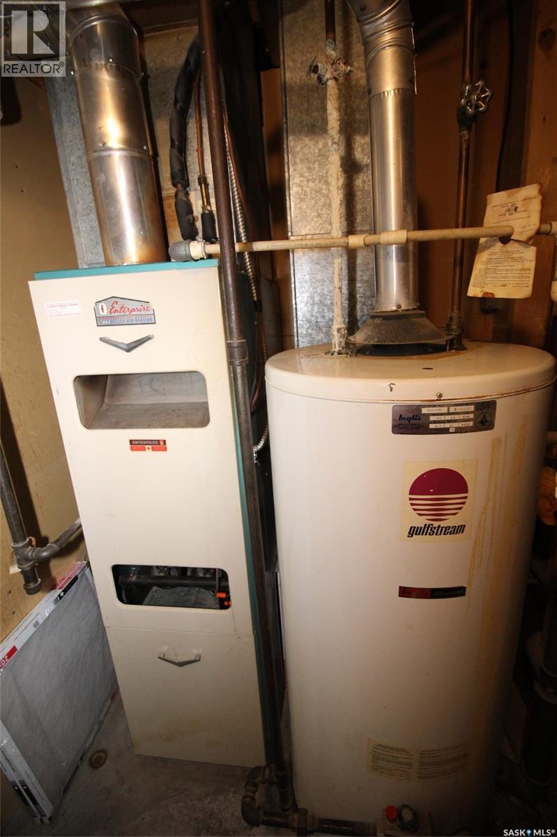 522 4th Street W, Shaunavon, Saskatchewan  S0N 2M0 - Photo 15 - SK031911