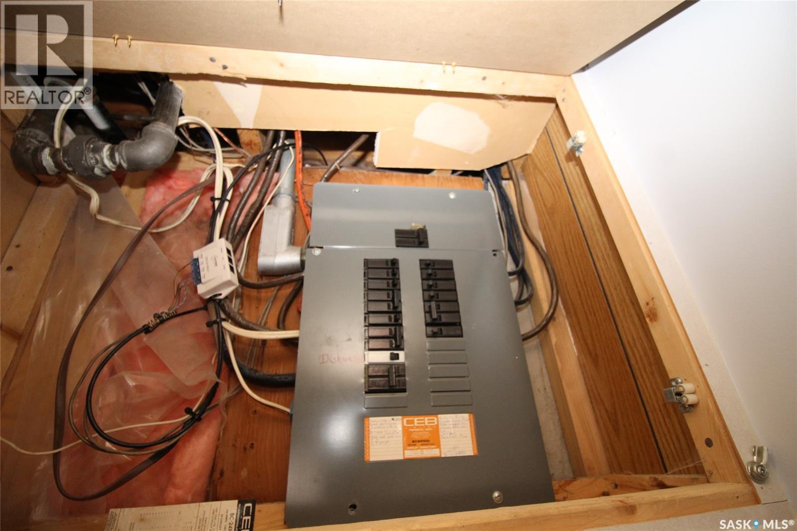 522 4th Street W, Shaunavon, Saskatchewan  S0N 2M0 - Photo 18 - SK031911