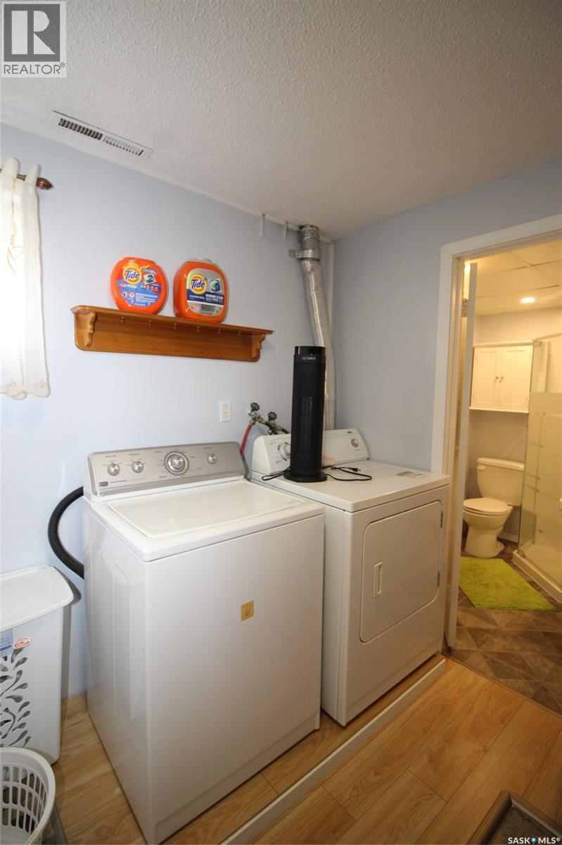522 4th Street W, Shaunavon, Saskatchewan  S0N 2M0 - Photo 22 - SK031911