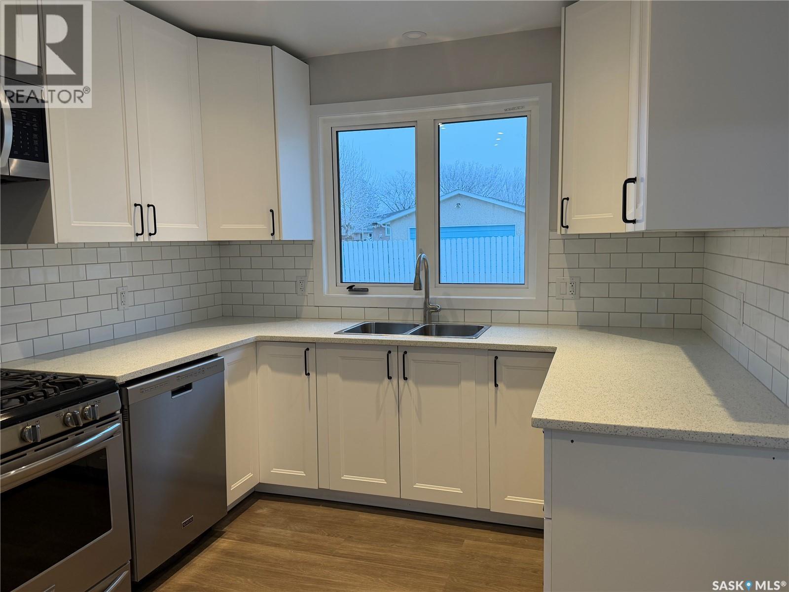 60 Ritchie Crescent, Regina, Saskatchewan  S4R 5A4 - Photo 6 - SK031909