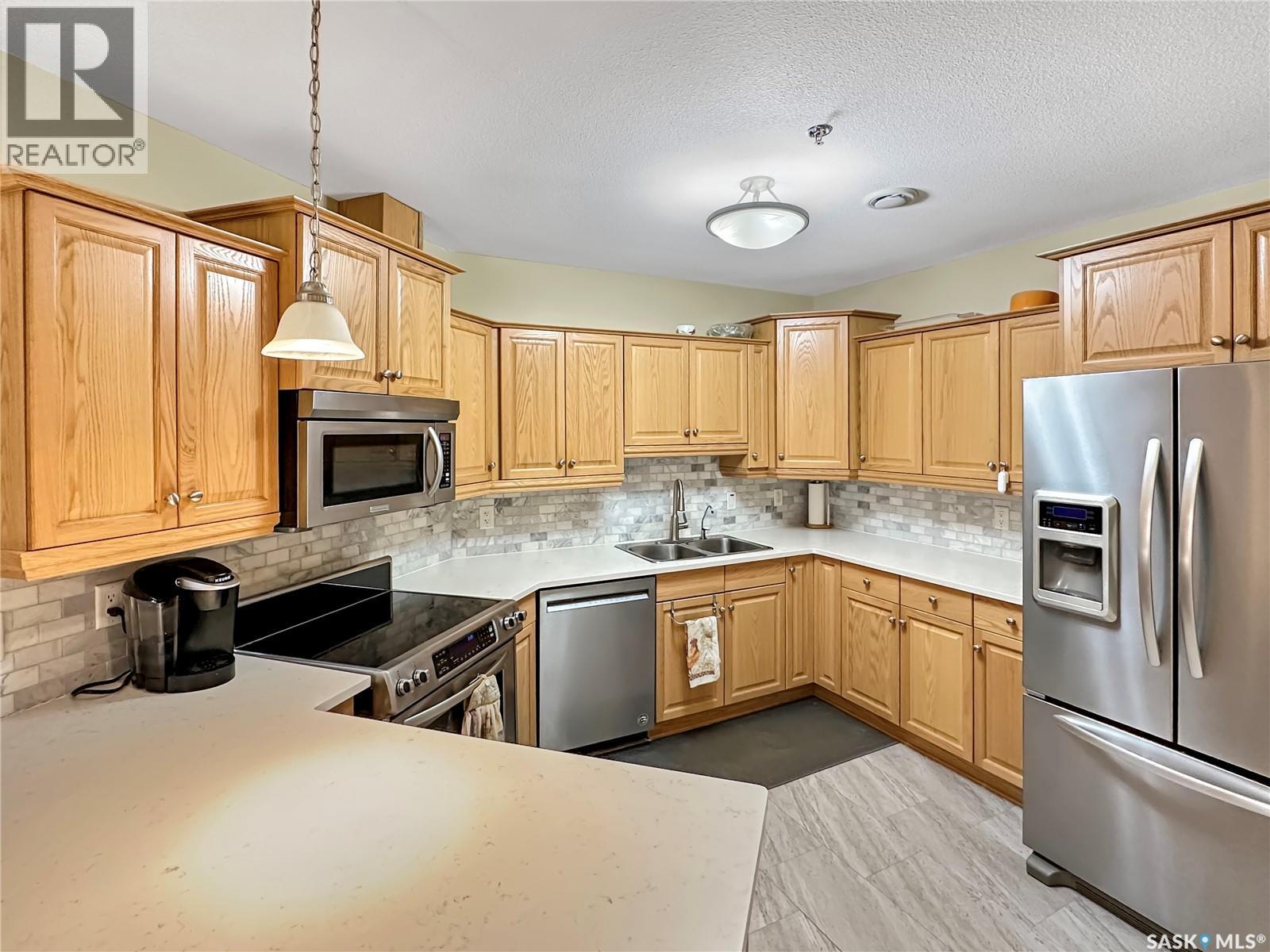 12 600 Broadway Street W, Fort Qu'appelle, Saskatchewan  S0G 1S0 - Photo 2 - SK031885