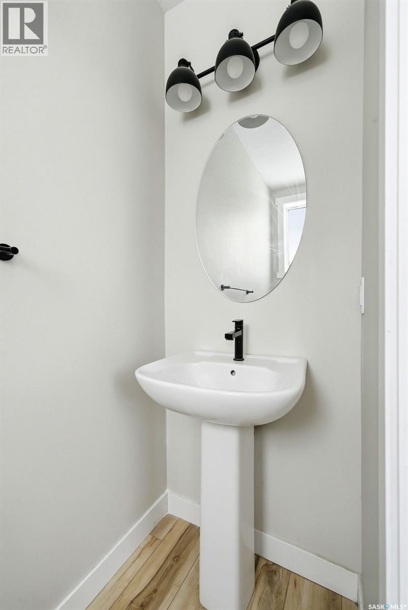 4736 Buckingham Drive E, Regina, Saskatchewan  S4V 3X8 - Photo 13 - SK031758