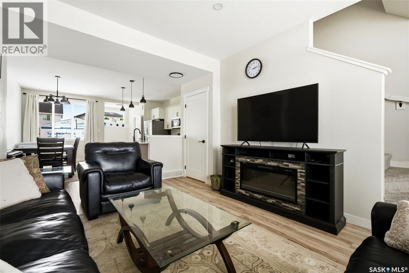 4736 Buckingham Drive E, Regina, Saskatchewan  S4V 3X8 - Photo 6 - SK031758