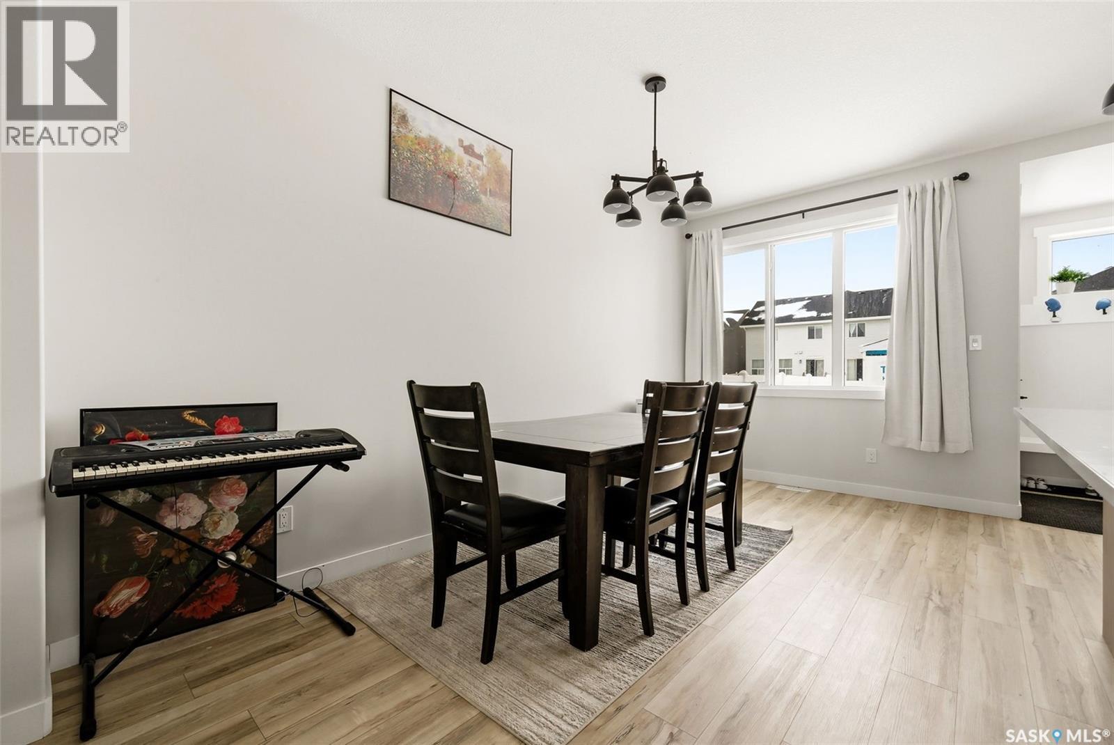 4736 Buckingham Drive E, Regina, Saskatchewan  S4V 3X8 - Photo 7 - SK031758