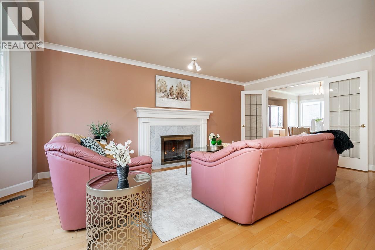 622 Clearwater Way, Coquitlam, British Columbia  V3C 5E6 - Photo 7 - R3105974