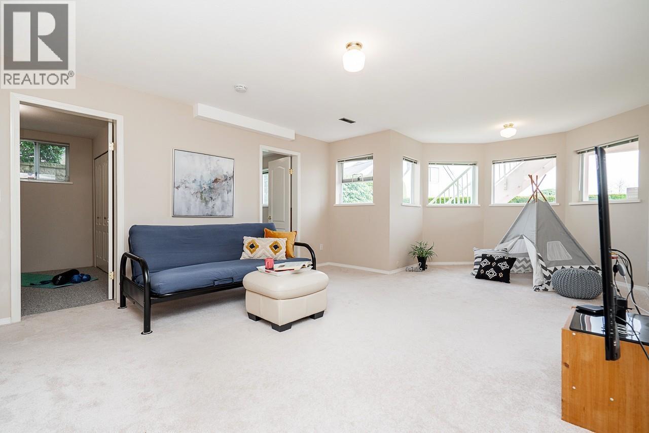 622 Clearwater Way, Coquitlam, British Columbia  V3C 5E6 - Photo 33 - R3105974