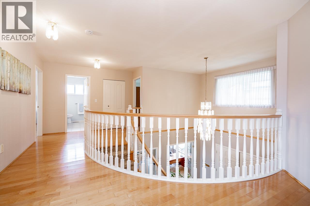 622 Clearwater Way, Coquitlam, British Columbia  V3C 5E6 - Photo 31 - R3105974