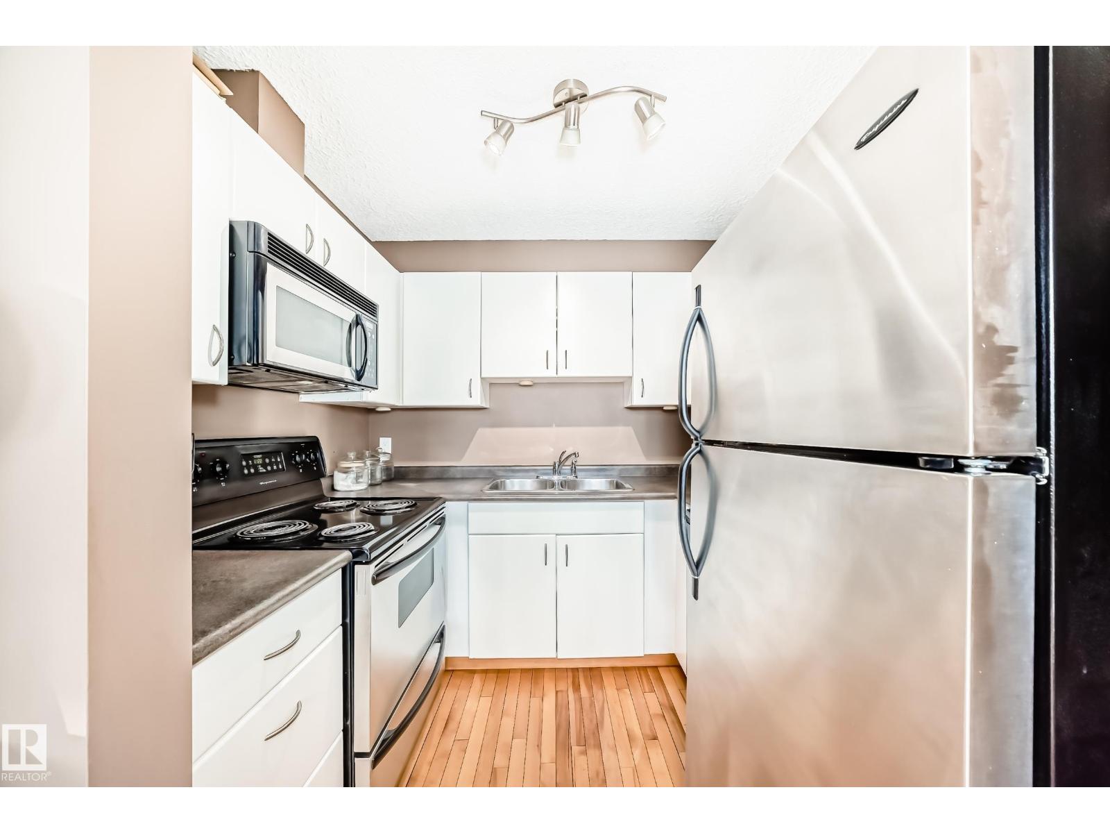 #2006 10303 105 St Nw, Edmonton, Alberta  T3M 1M7 - Photo 6 - E4480227