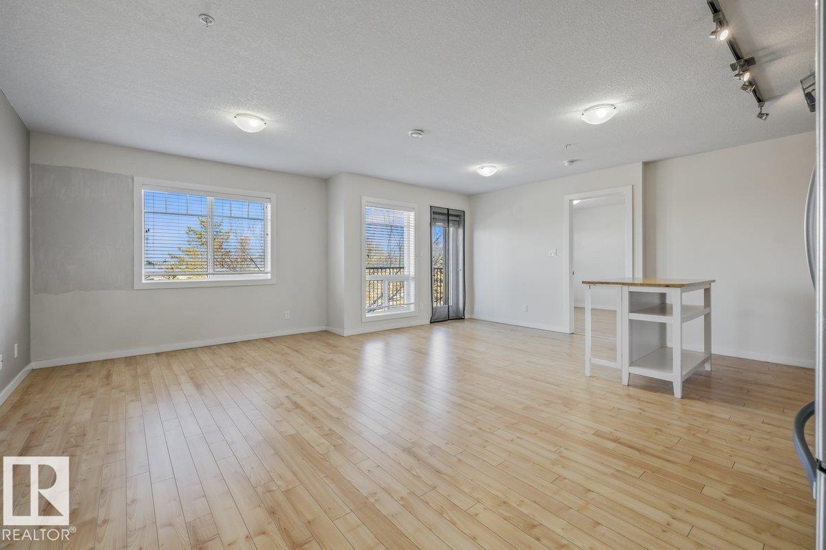 #305 9523 160 Av Nw, Edmonton, Alberta  T5Z 0M4 - Photo 6 - E4480231