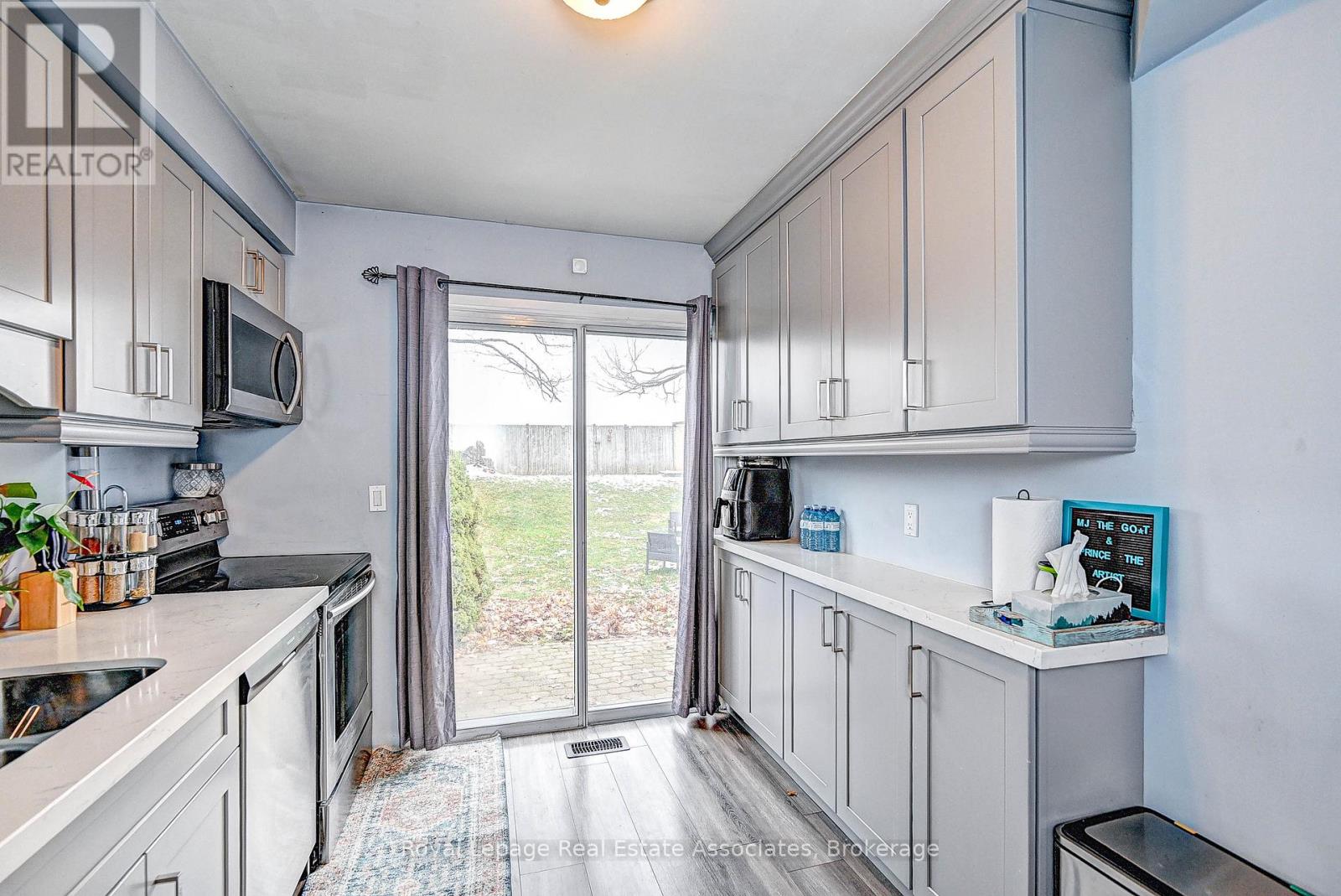 190 Nith River Way, North Dumfries, Ontario  N0B 1E0 - Photo 14 - X12948912