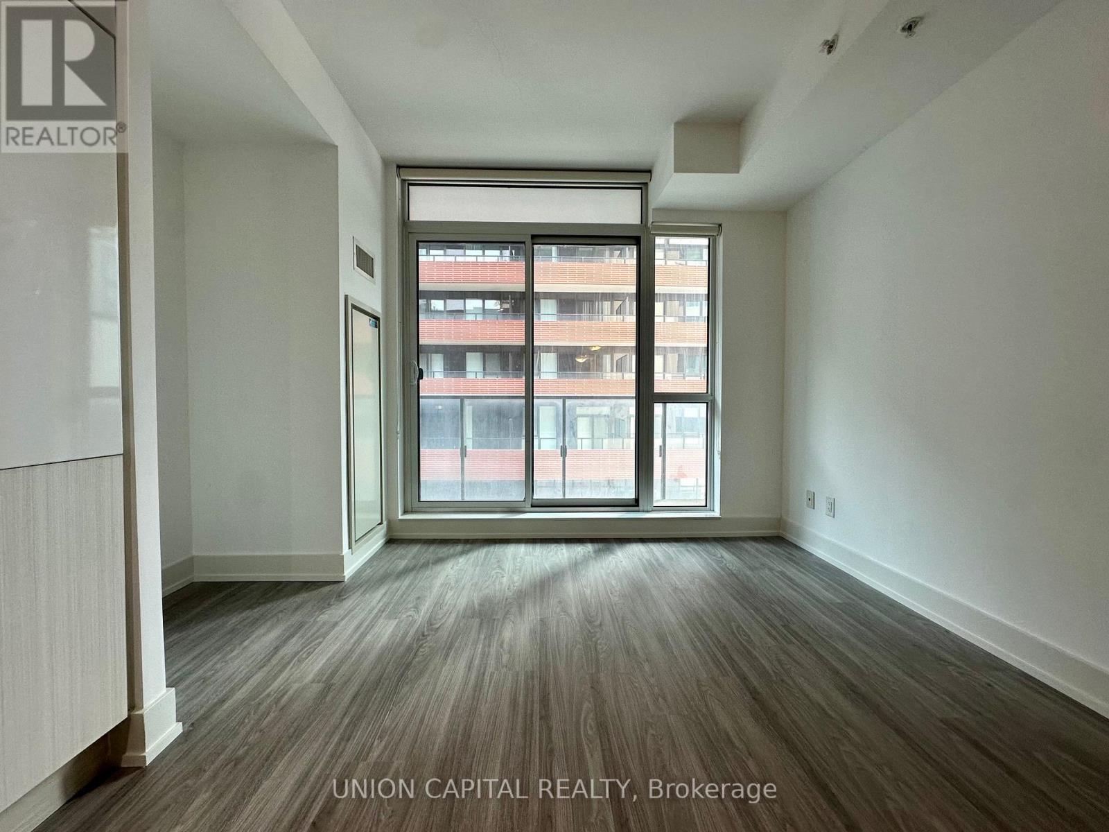 501 - 39 Sherbourne Street, Toronto, Ontario  M5A 0L8 - Photo 3 - C12950268