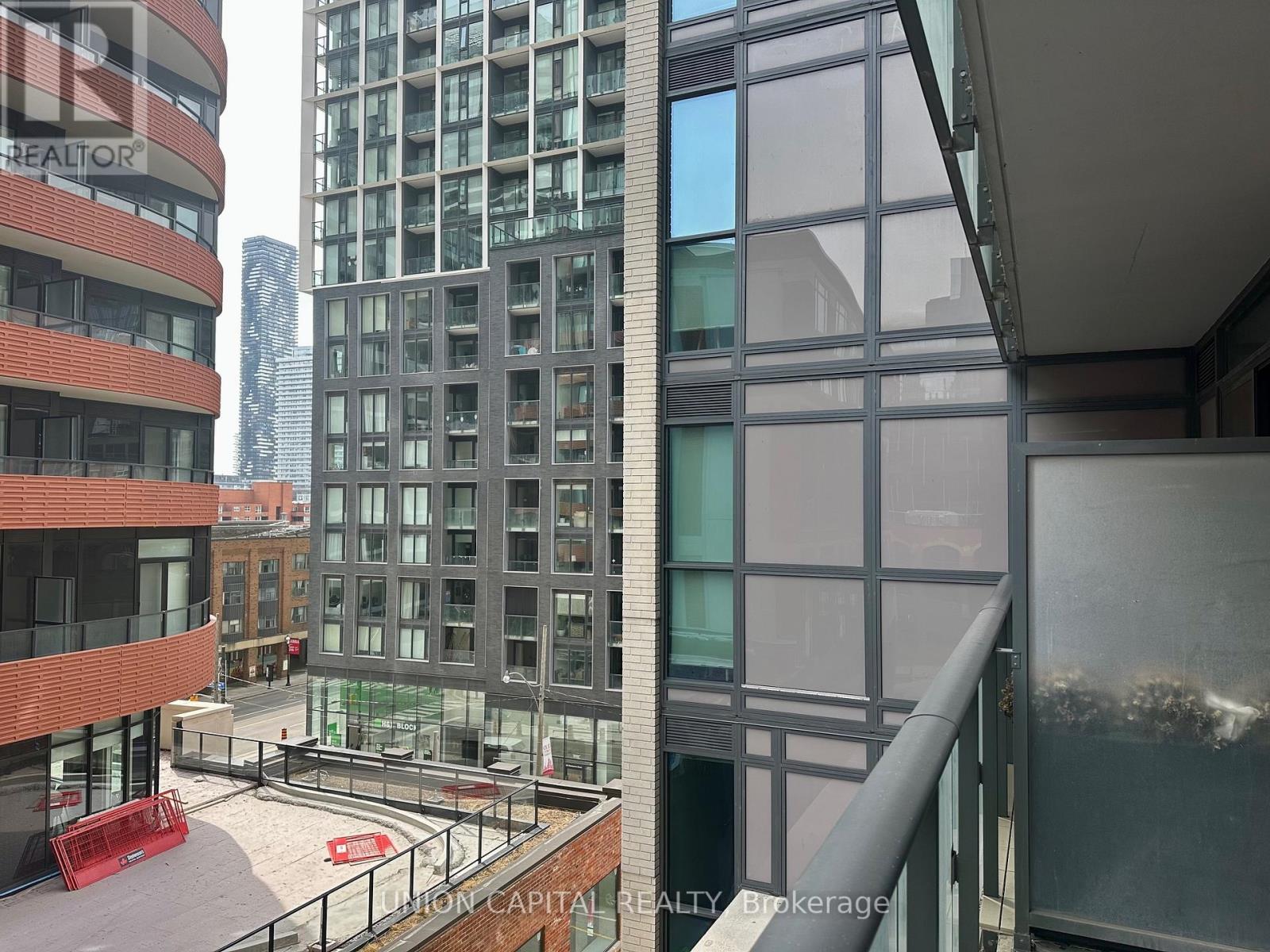 501 - 39 Sherbourne Street, Toronto, Ontario  M5A 0L8 - Photo 6 - C12950268