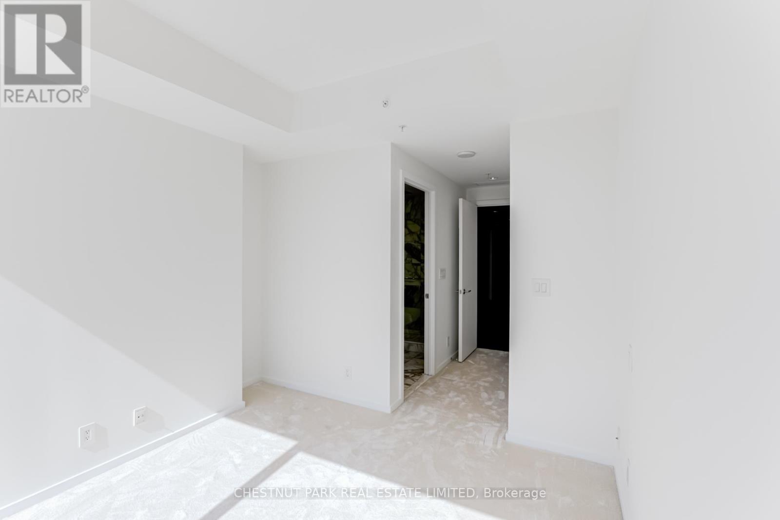 2001 - 180 University Avenue, Toronto, Ontario  M5H 0A2 - Photo 23 - C12950378