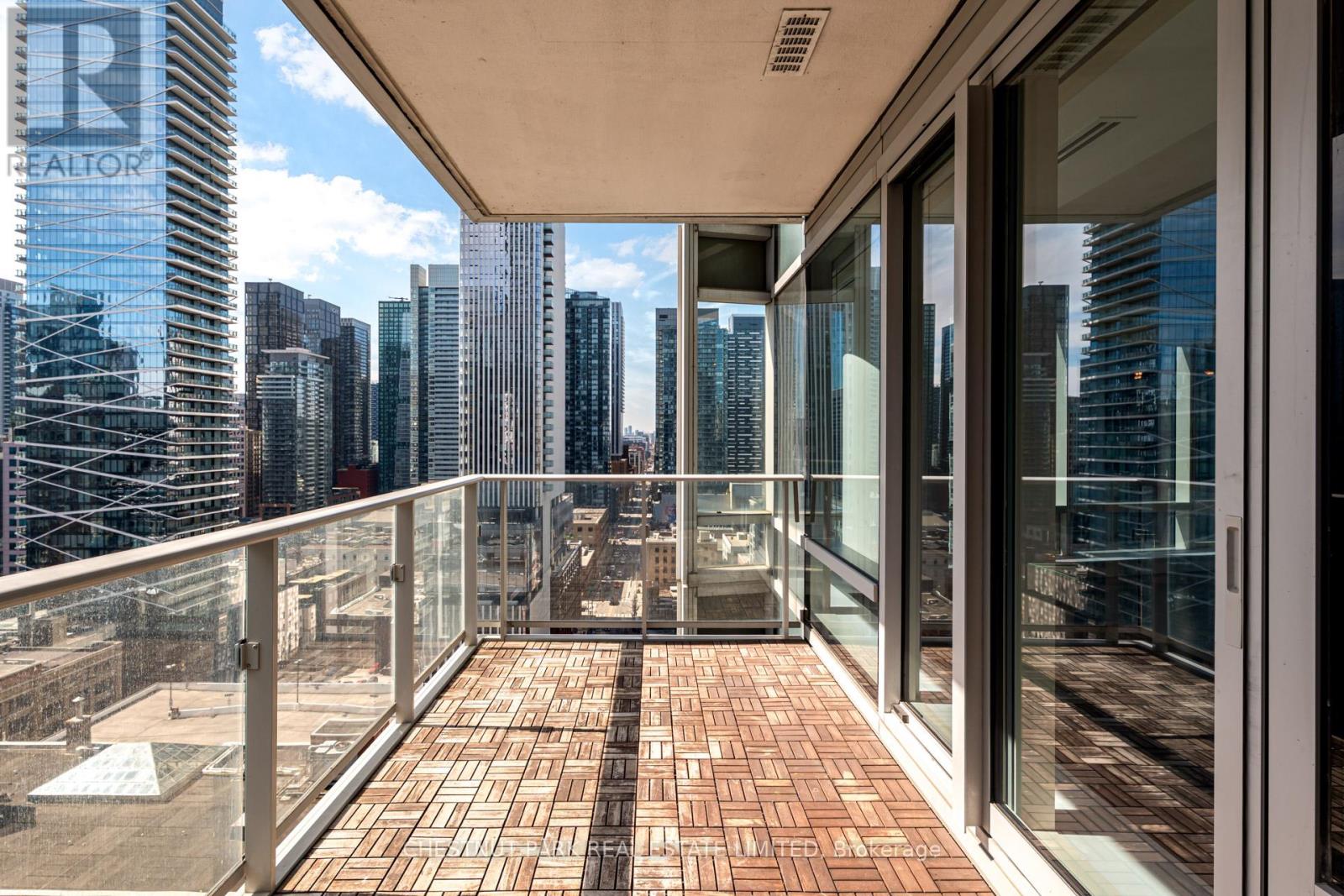 2001 - 180 University Avenue, Toronto, Ontario  M5H 0A2 - Photo 29 - C12950378