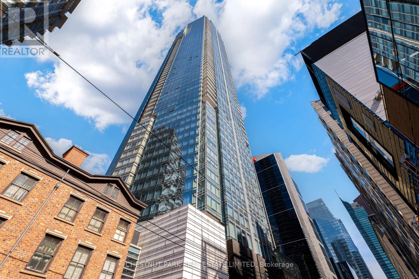 2001 - 180 University Avenue, Toronto, Ontario  M5H 0A2 - Photo 4 - C12950378