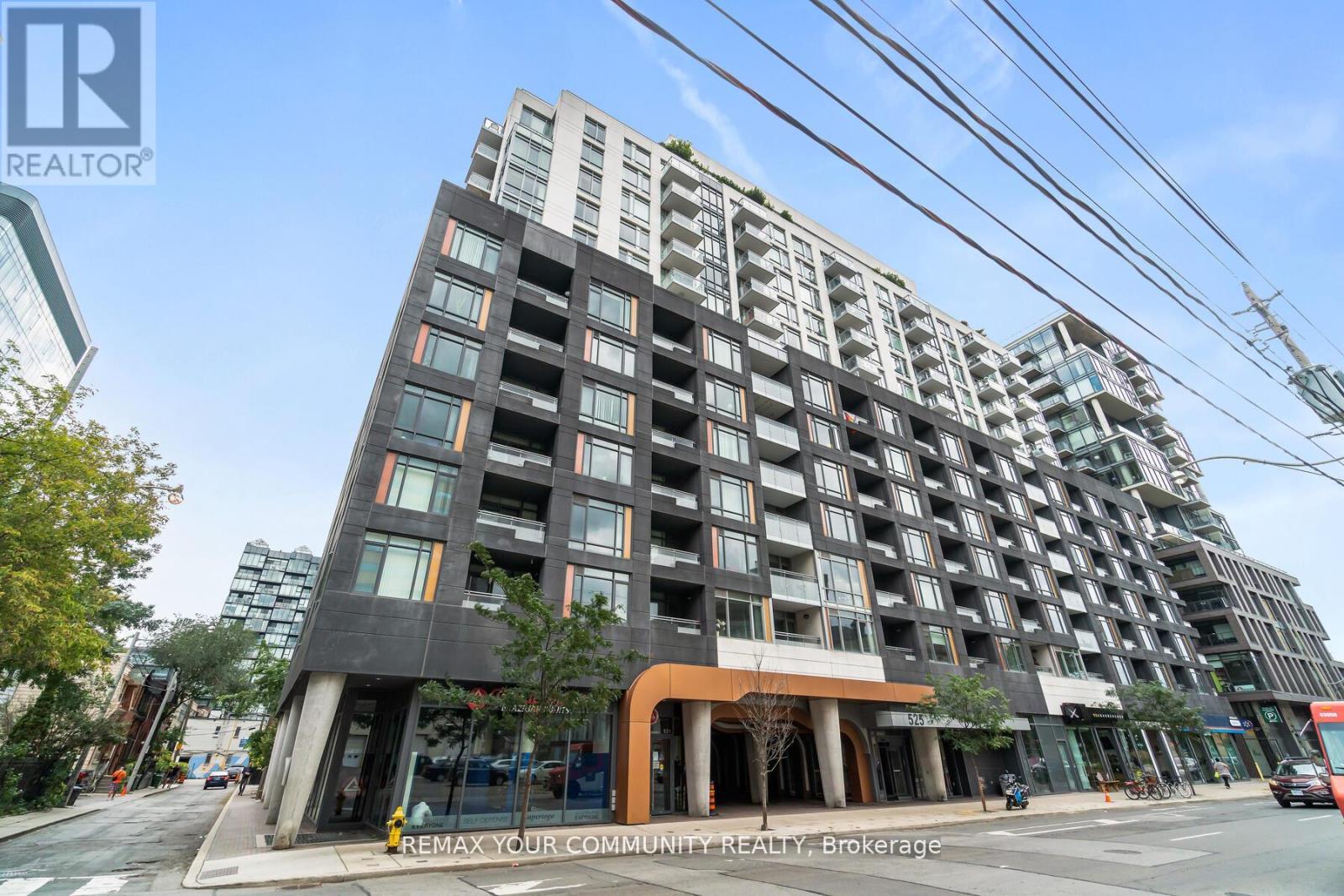 1518 - 525 Adelaide Street, Toronto, Ontario  M5V 0N7 - Photo 3 - C12950614