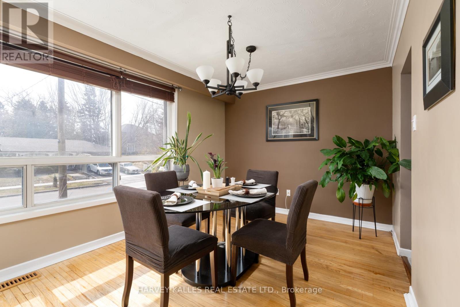 47 Brightside Drive, Toronto, Ontario  M1E 3Y8 - Photo 5 - E12950266