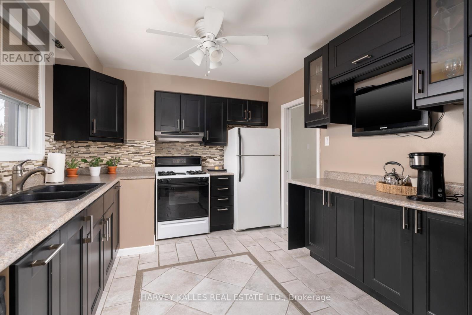 47 Brightside Drive, Toronto, Ontario  M1E 3Y8 - Photo 7 - E12950266