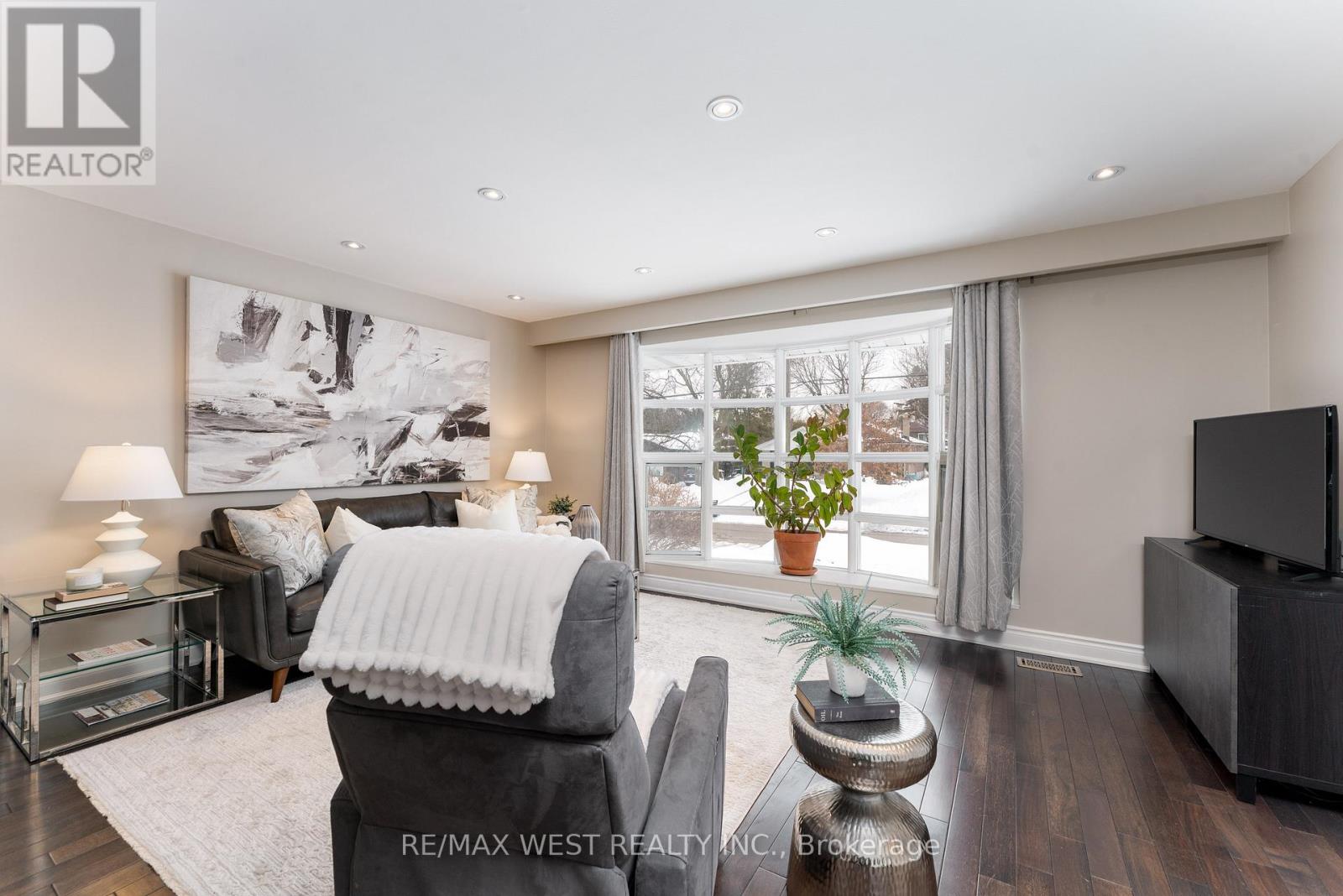 57 Alpaca Drive, Toronto, Ontario  M1J 2Z9 - Photo 6 - E12950374