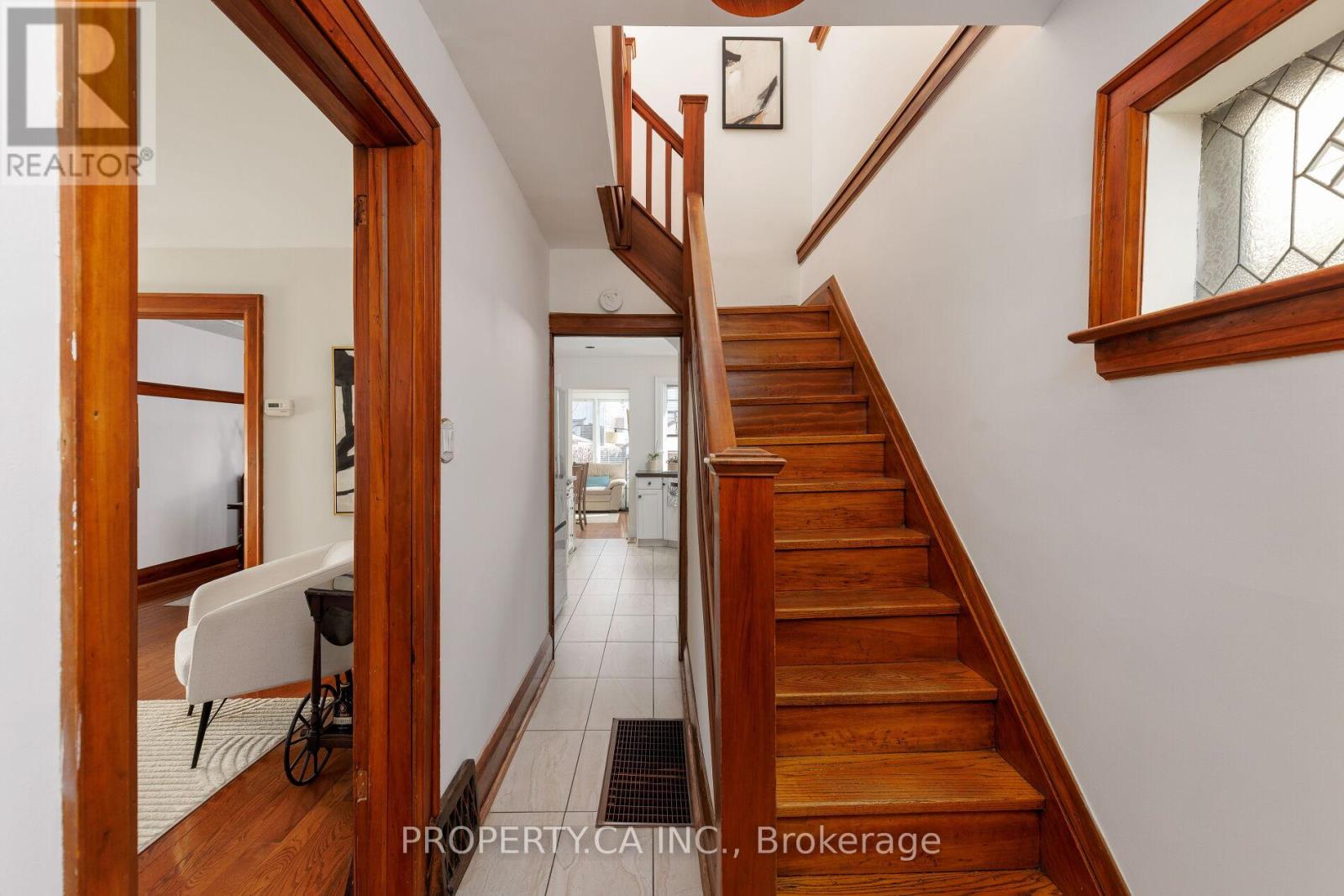 313 Monarch Park Avenue, Toronto, Ontario  M4J 4T2 - Photo 4 - E12950492