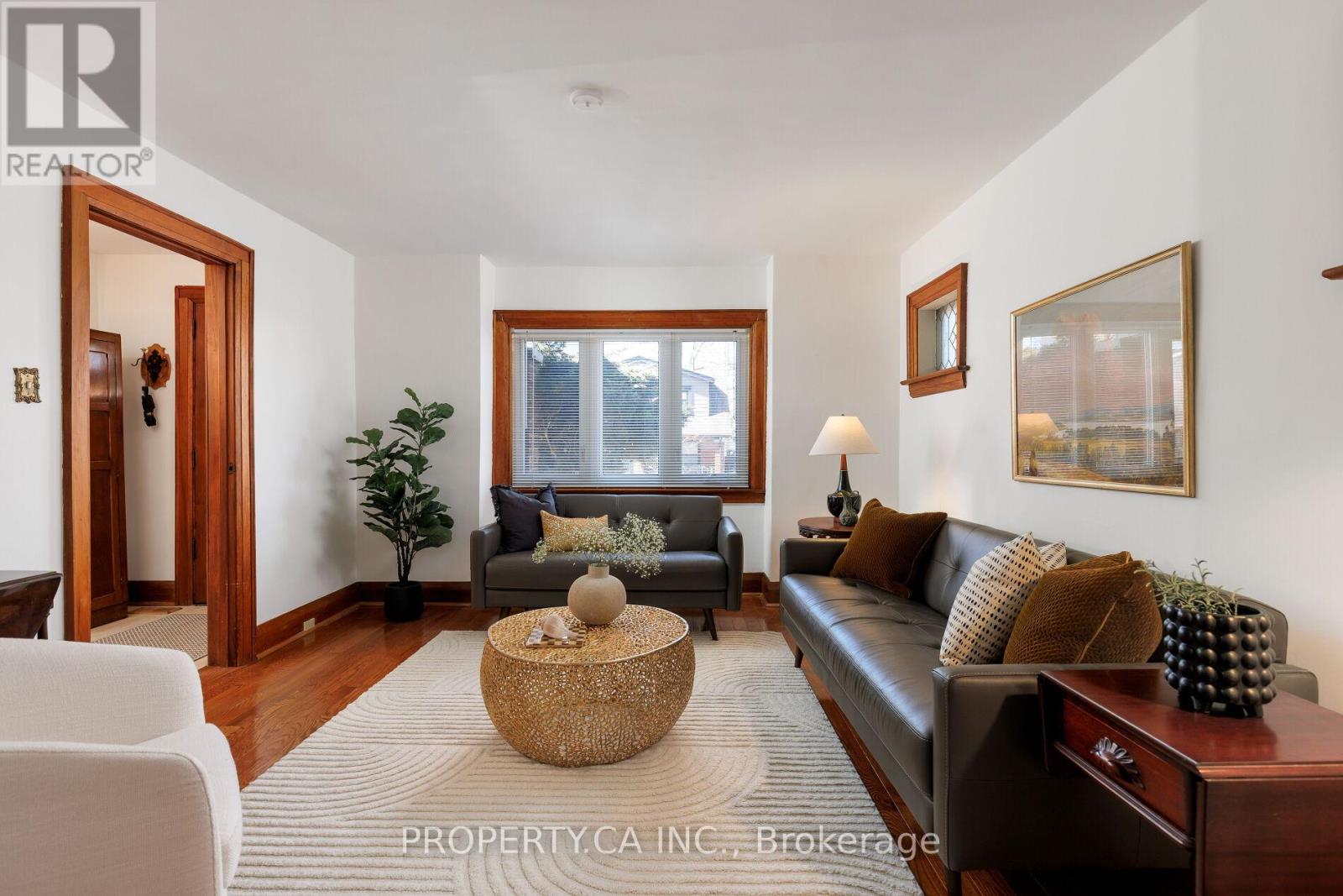 313 Monarch Park Avenue, Toronto, Ontario  M4J 4T2 - Photo 6 - E12950492