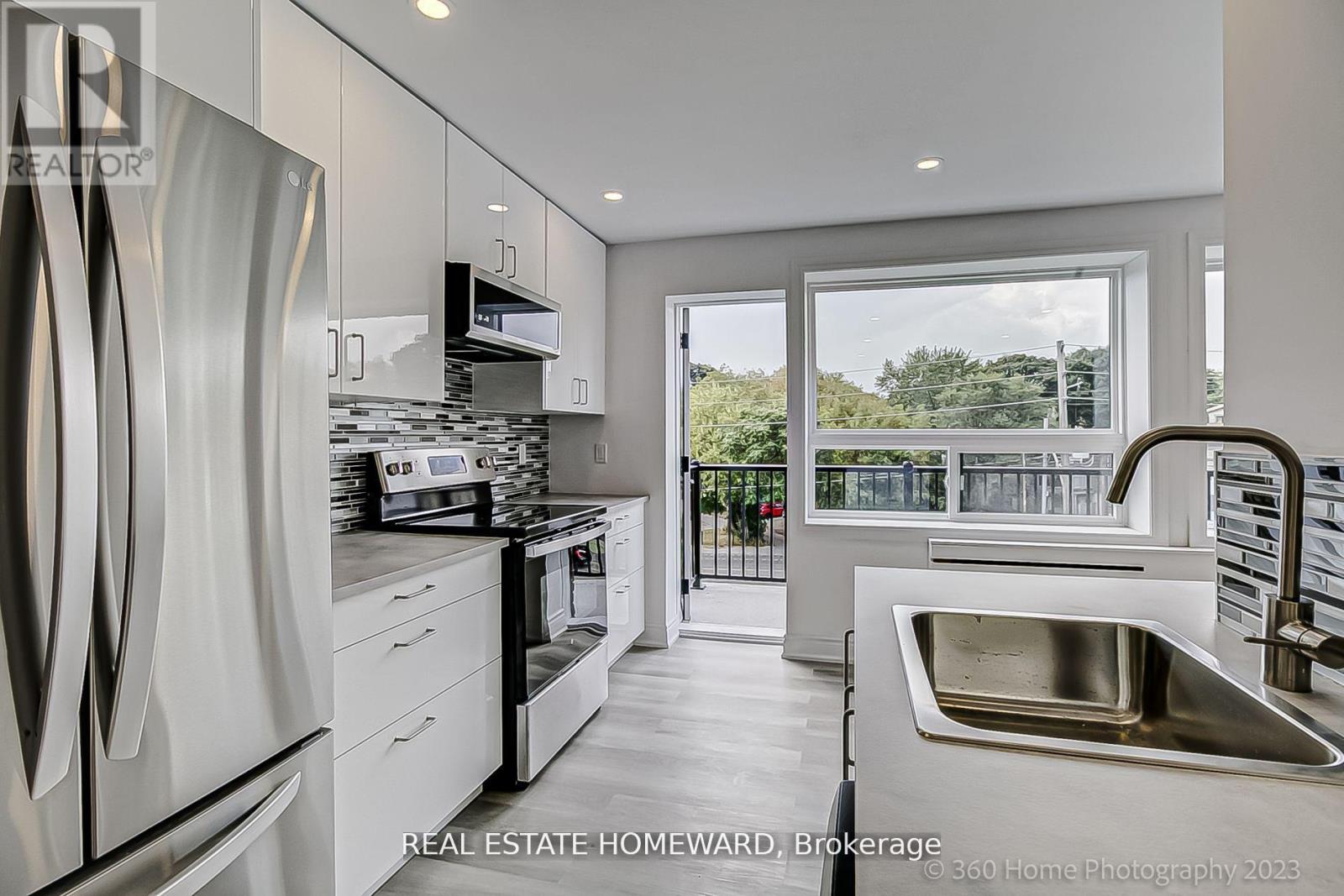 4 - 419 Woodbine Avenue, Toronto, Ontario  M4L 3P7 - Photo 25 - E12950664