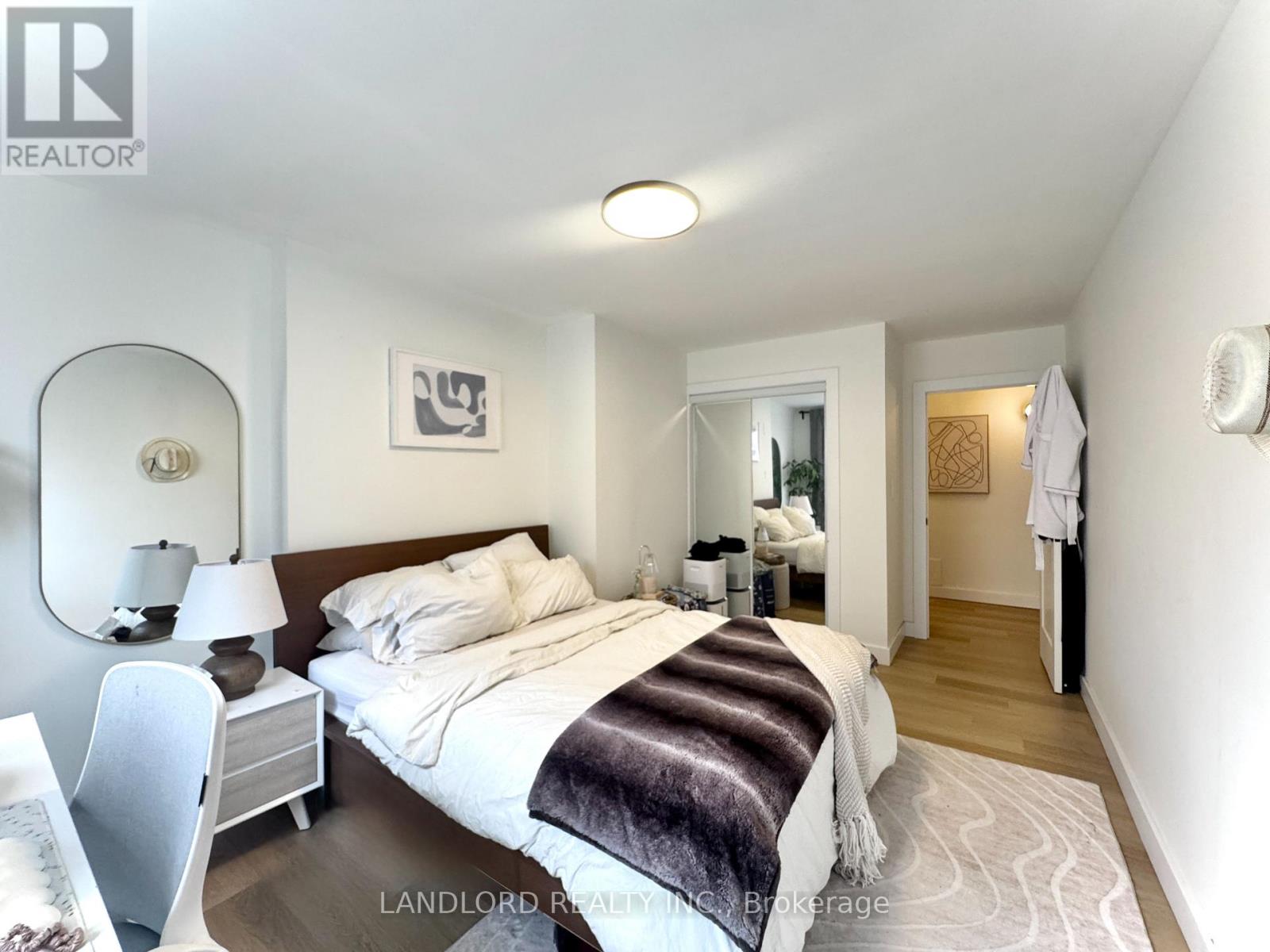 402 - 420 Eglinton Avenue E, Toronto, Ontario  M4P 1L8 - Photo 17 - C12950586