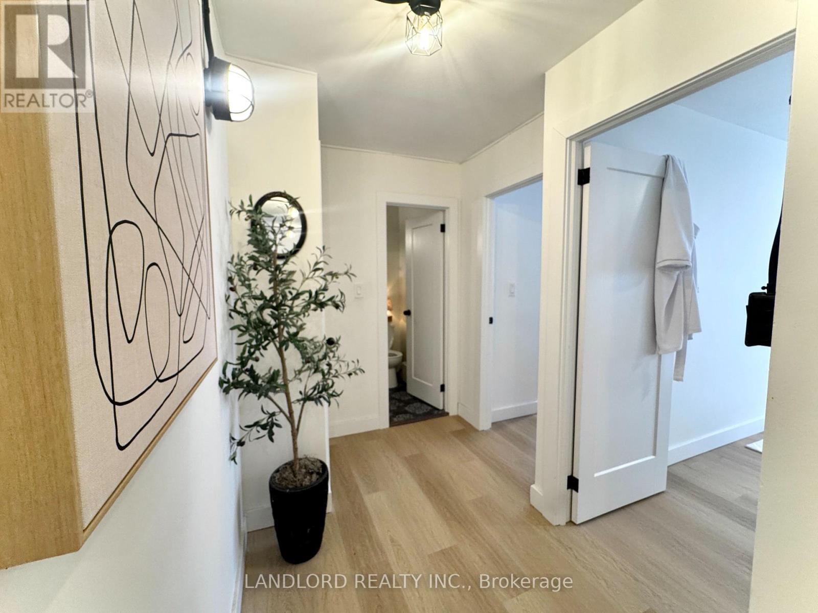 402 - 420 Eglinton Avenue E, Toronto, Ontario  M4P 1L8 - Photo 15 - C12950586